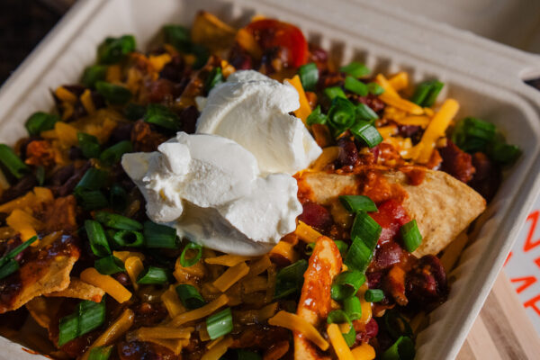 BEYOND GOURMET INCREDI-BOWL SMOKED CHILI NACHO SUPREME